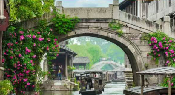 【新江南1号】中山陵.夫子庙.瘦西湖.鼋头渚..狮子林.乌镇东栅.西湖.西塘.外滩南京路纯玩高铁5日